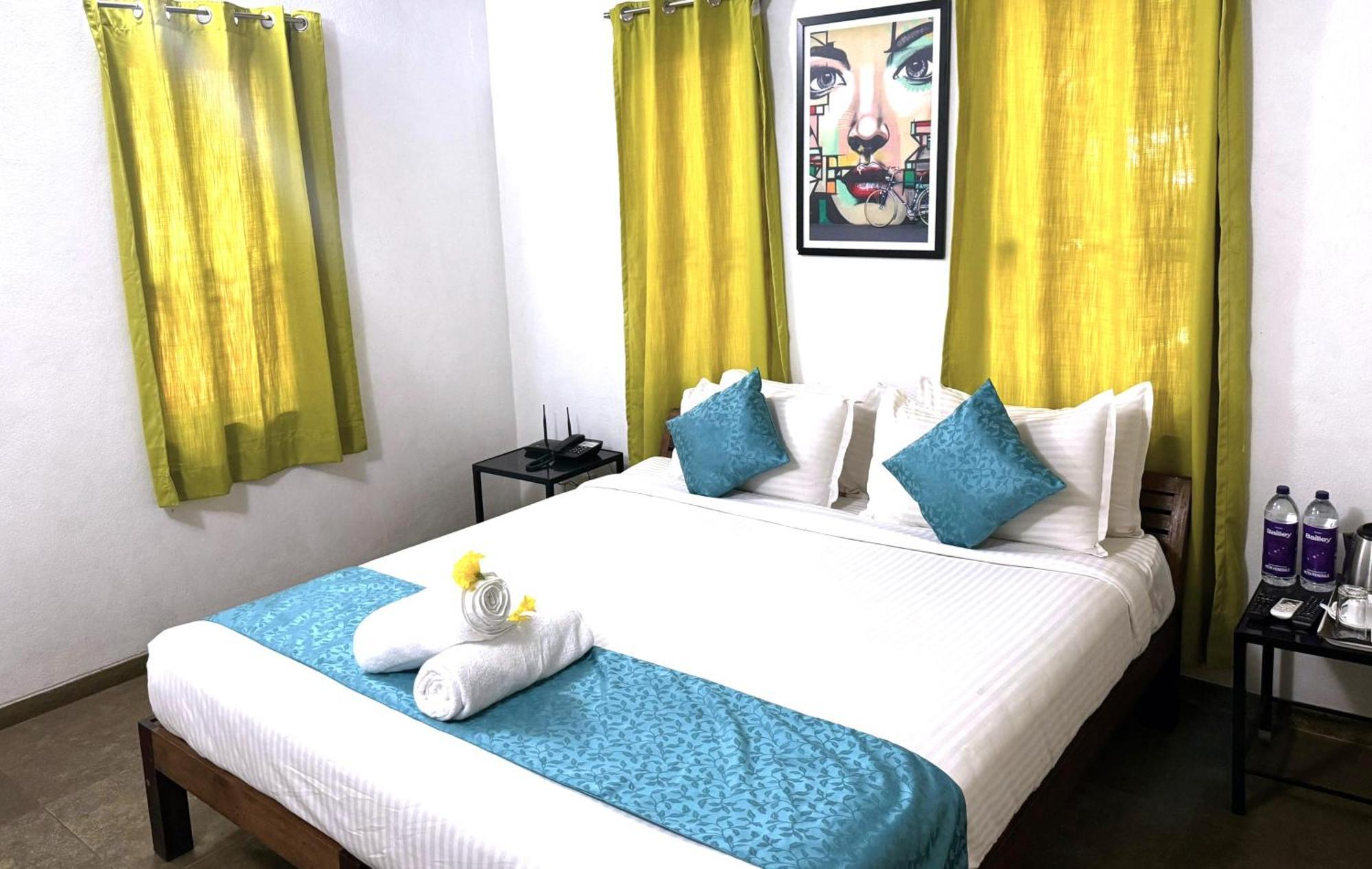 Hotel Du Palais - Auroville Beach Puduccseri Kültér fotó